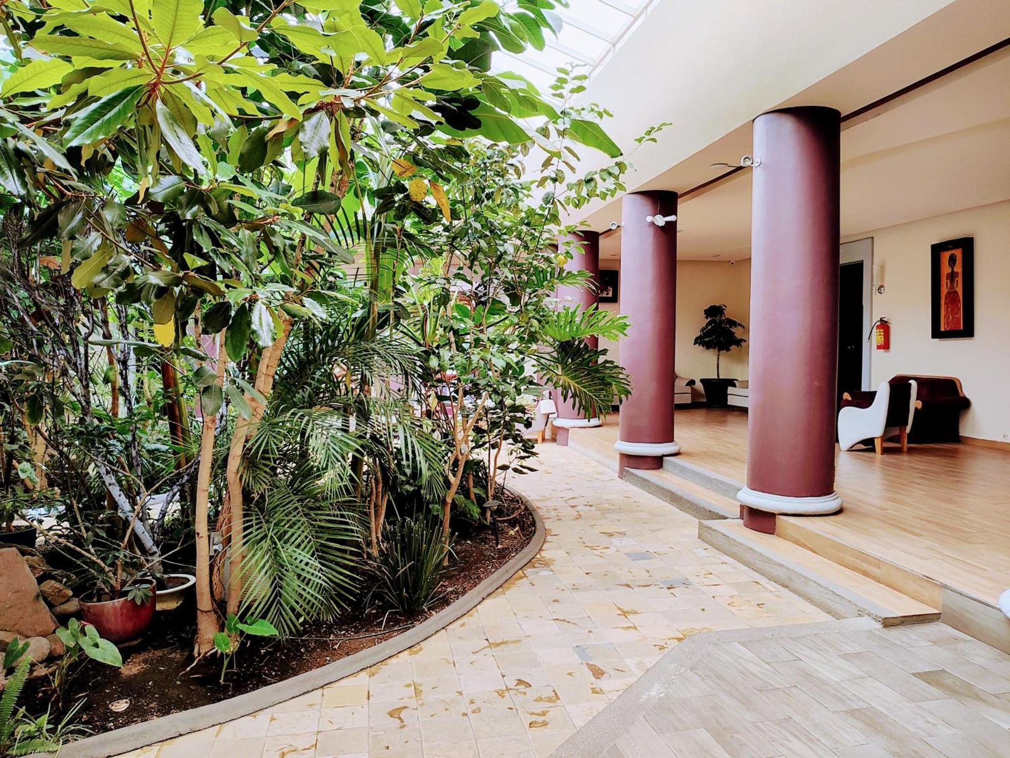Hotel Jardines Del Centro San Cristóbal de Las Casas Exteriör bild